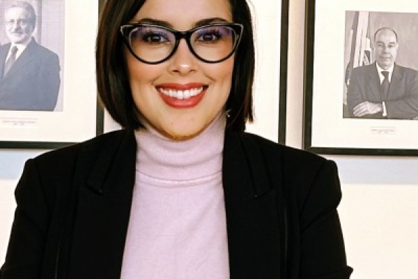 Dr. Maria Cândida